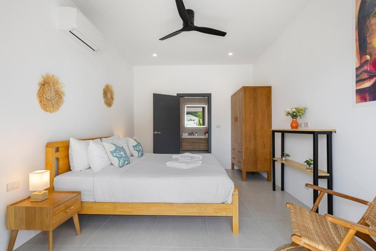 Laura By -near Cystal Bay- Inclued Airport Pick Up Amphoe Koksamui