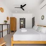 Villa Laura By See Residence -Near Cystal Bay- Inclued Airport Pick Up