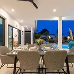 Villa Laura By See Residence -Near Cystal Bay- Inclued Airport Pick Up