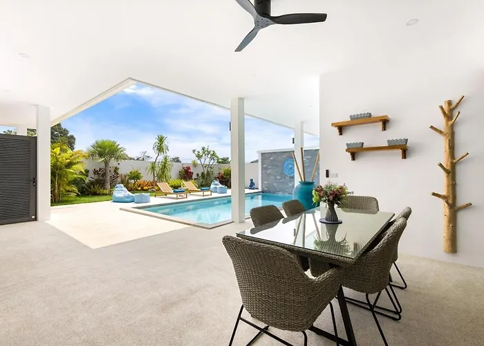 Villa Laura By See Residence -Near Cystal Bay- Inclued Airport Pick Up