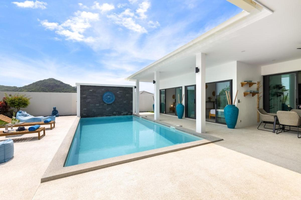 Laura By -near Cystal Bay- Inclued Airport Pick Up Villa