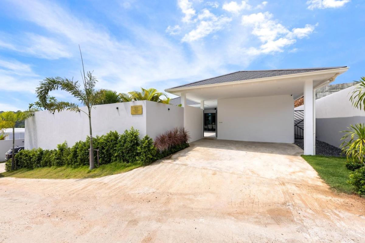 Laura By -near Cystal Bay- Inclued Airport Pick Up Amphoe Koksamui